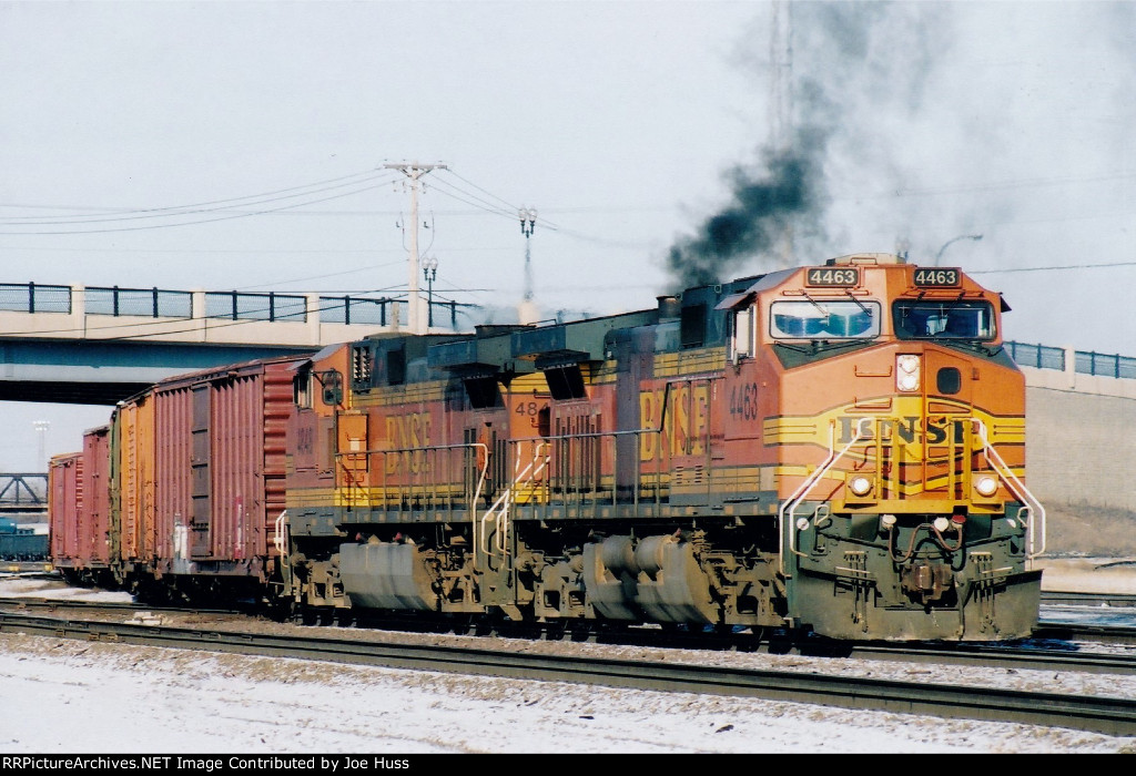 BNSF 4463 West